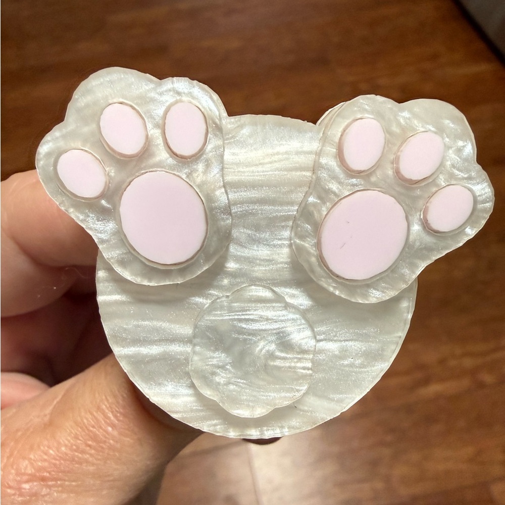 🐰Bunny Fluffy Butt Brooch Pin